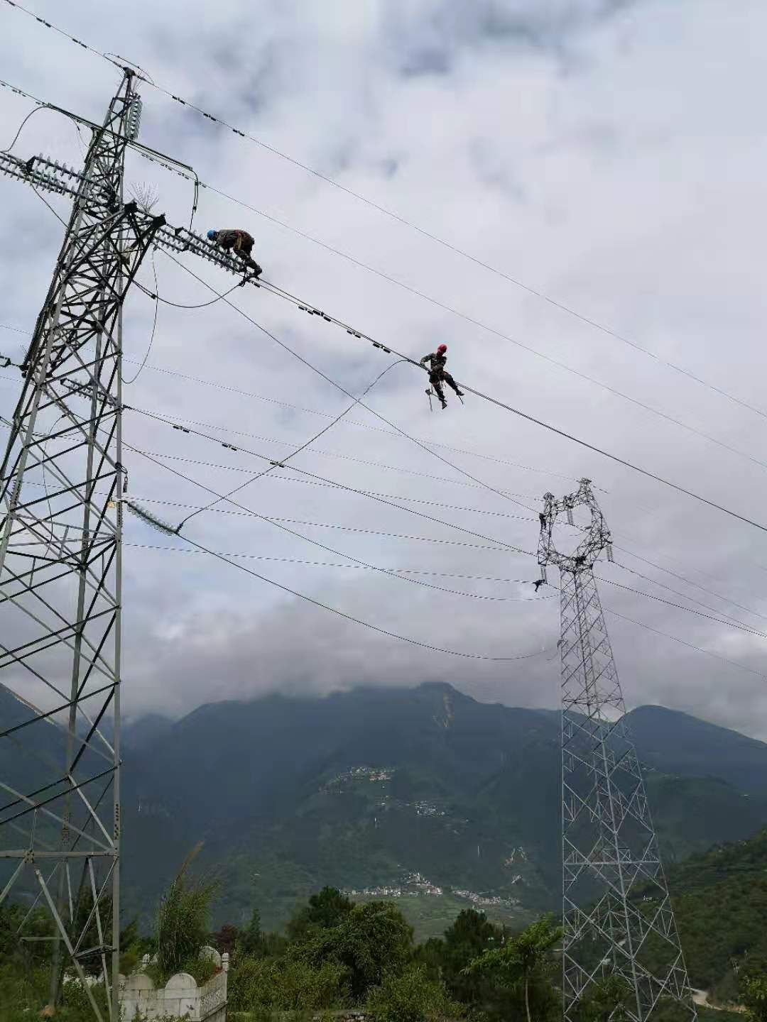 电力线路架设